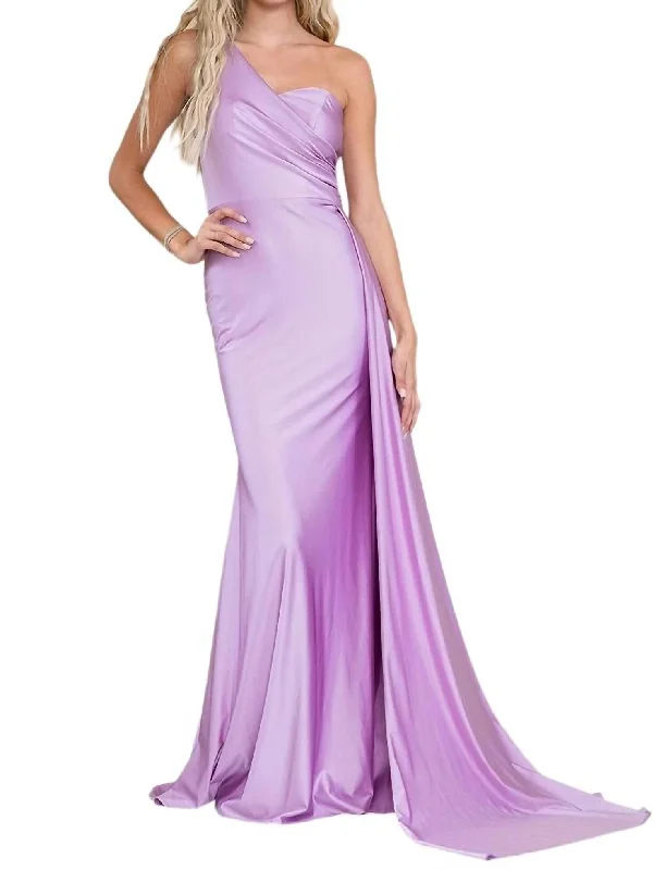 Epic Deals Fitted One Shoulder Lycra Gown In Lilac