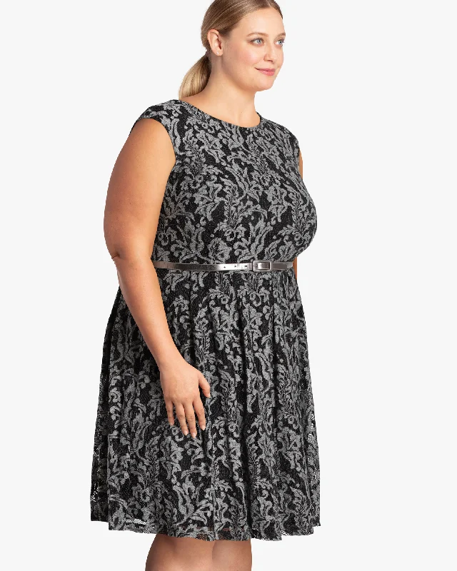 Massive Deals Waldorf Belted Lace Dress | Black / Light Grey