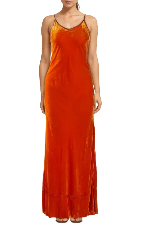 Deal Dash Sleeveless Dress In Ambra