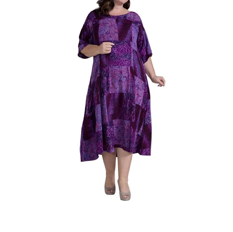 Weekend Deal Round Neck Short Sleeve Ojai Dress - Plus Size In Purple Haze
