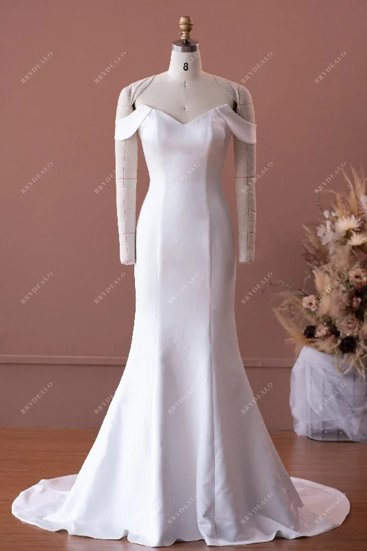 Steals and Deals Simple Buttoned Back Mermaid Satin Wedding Gown