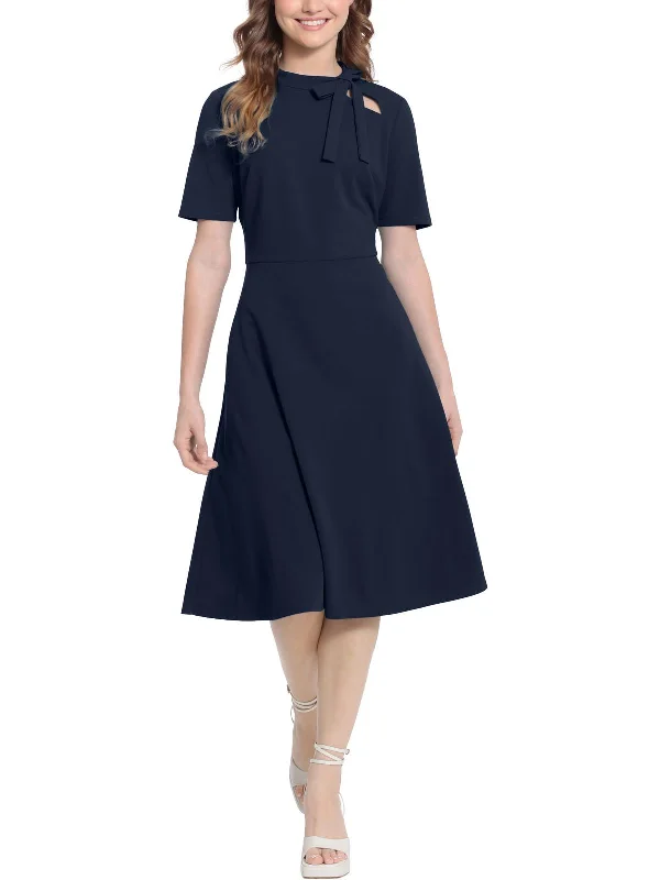 Deal of the Day Womens Cut Out Knee Length Shift Dress