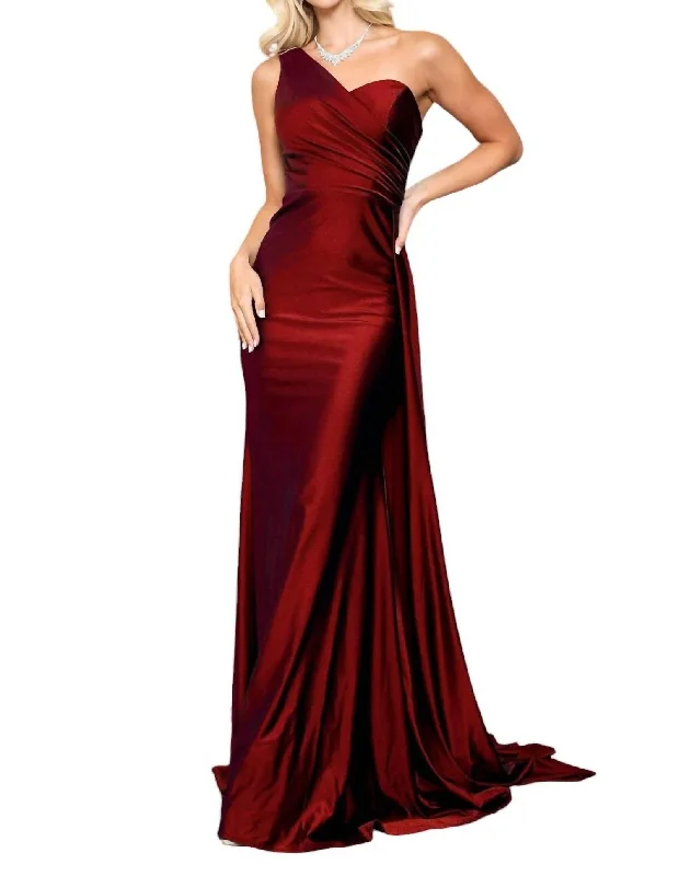 Special Buy Fitted One Shoulder Lycra Gown In Burgundy