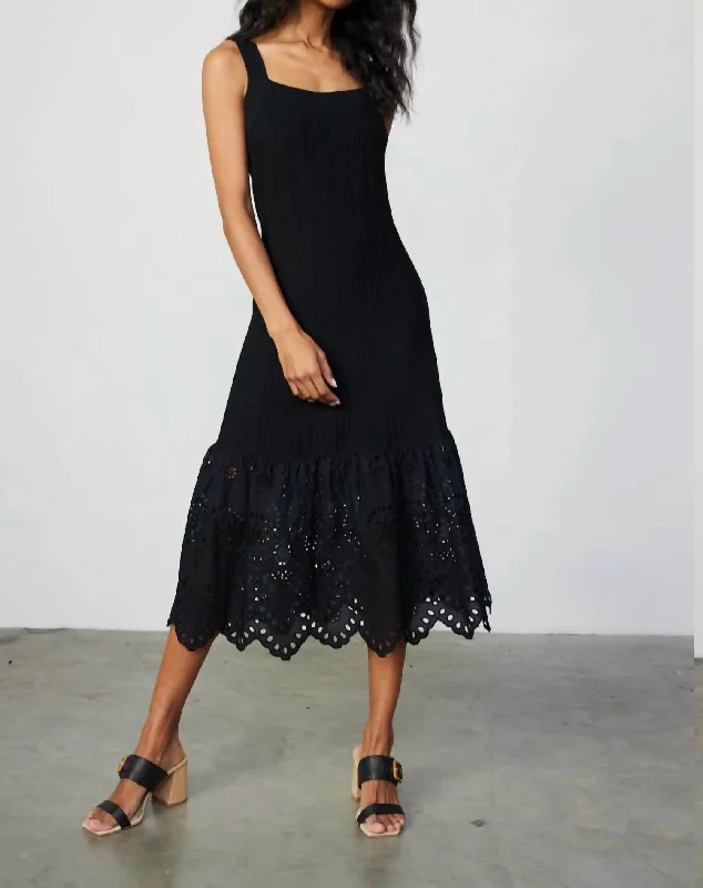 Unmissable Offer Contast Lace Knit Dress In Black