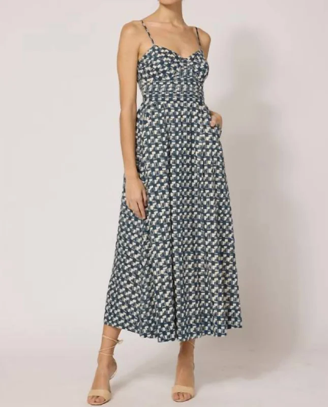 Friends and Family Sale Ione Ankle Dress In Biarritz Blitz