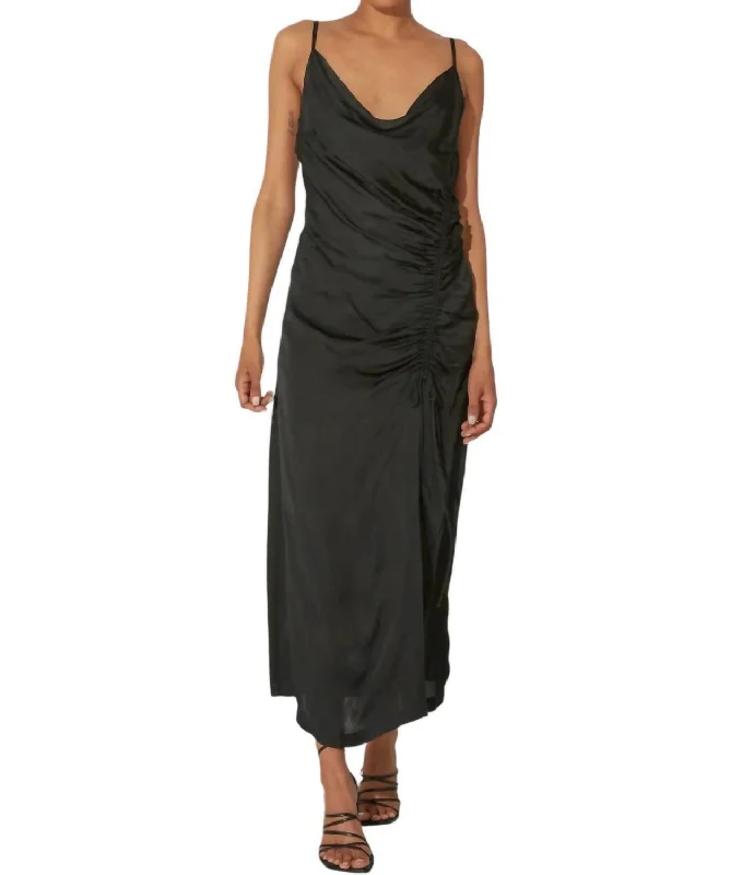 Mega Deal Babette Midi Dress In Black