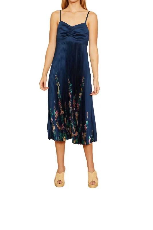 Clearance Event Donna Dress In Tigerlily