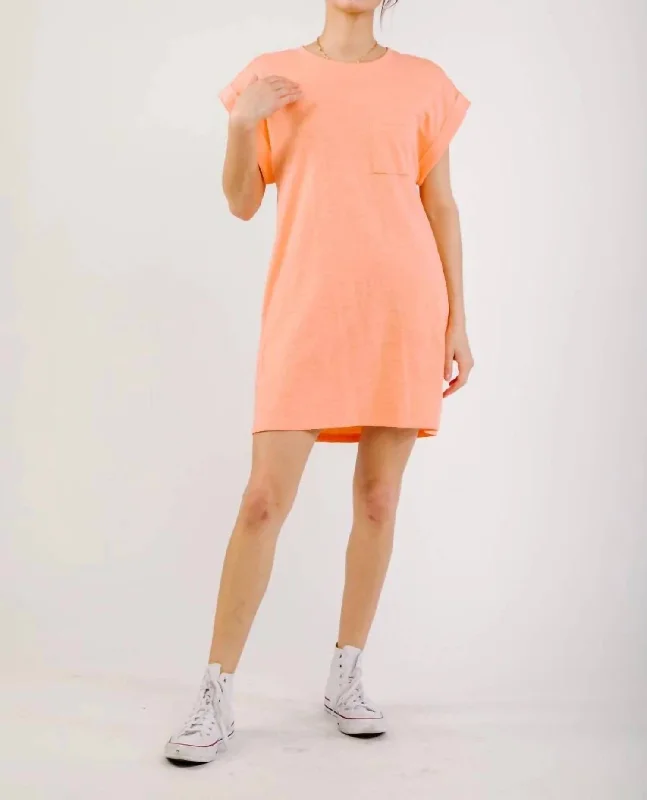 Daily Specials T-Shirt With Pocket Dress In Coral