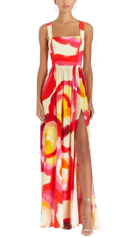 Value Deals Florence Maxi Dress In Asteria
