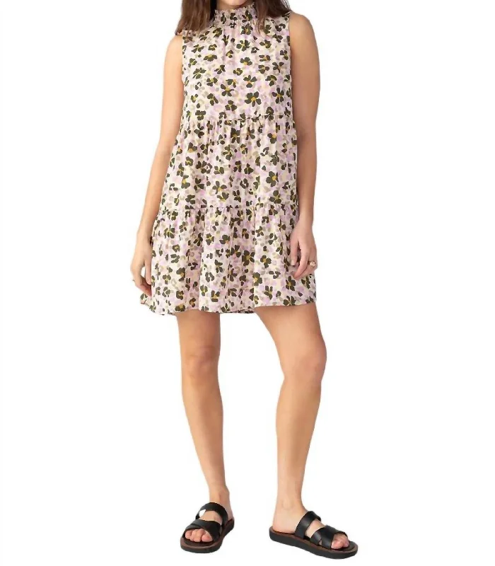 New Arrival Spring Forward Babydoll Dress In Foliage