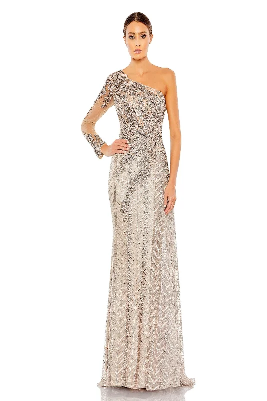 Huge Savings Mac Duggal 20401