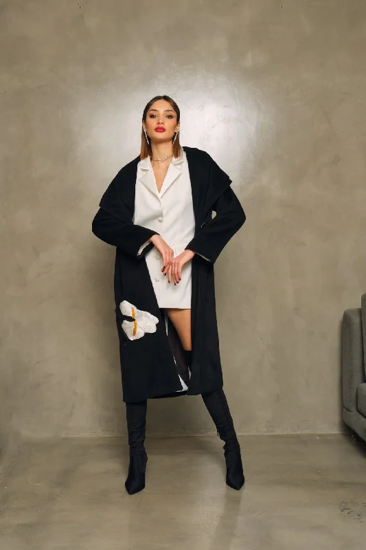 Great Bargains BLACK LILY COAT