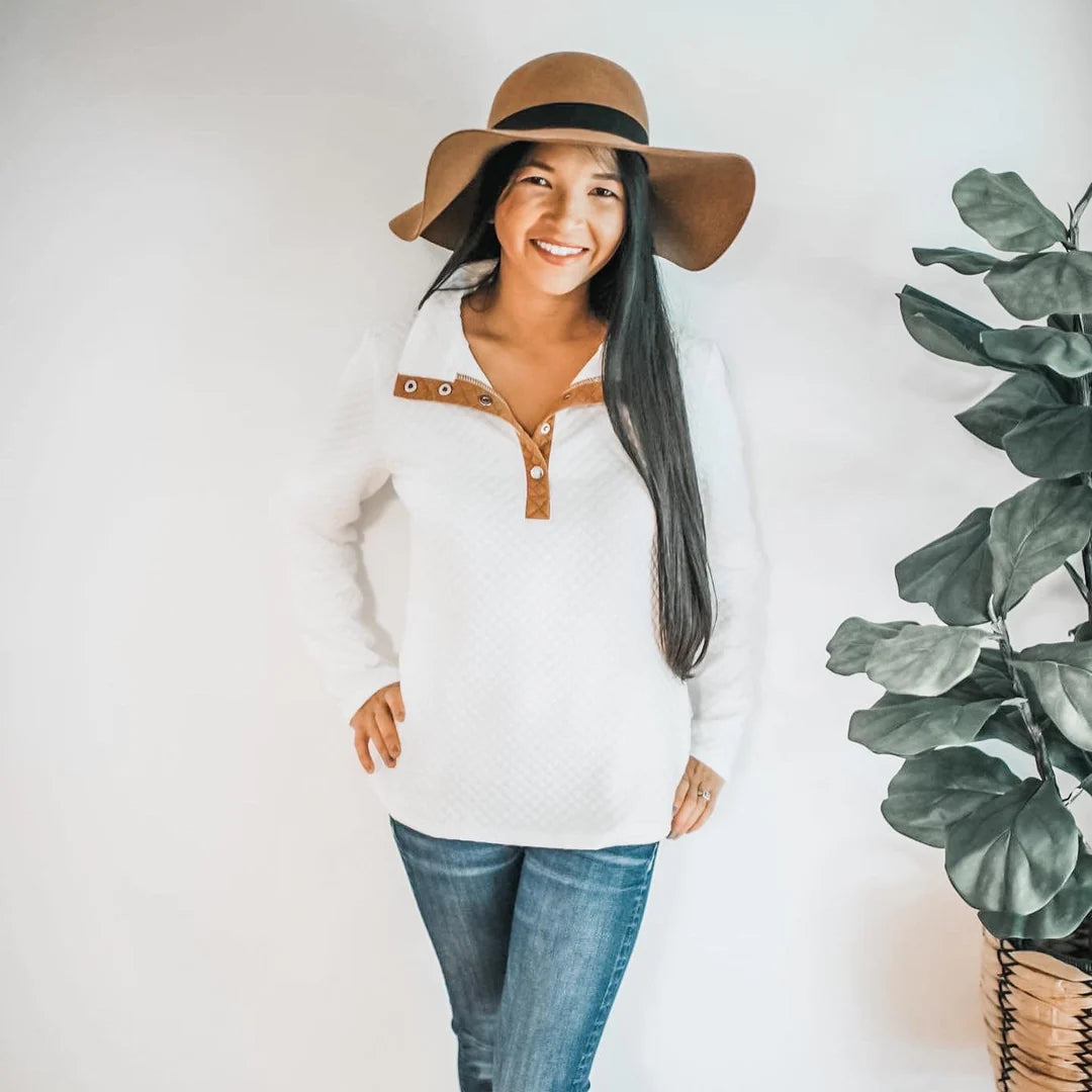 Year-End Sale White Quilted Pullover Jacket