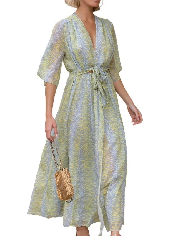 Season Finale Sale Heartbeat Dress With Cut–Out In Ciel